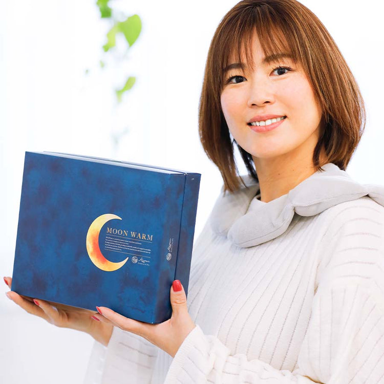 MOON WARM